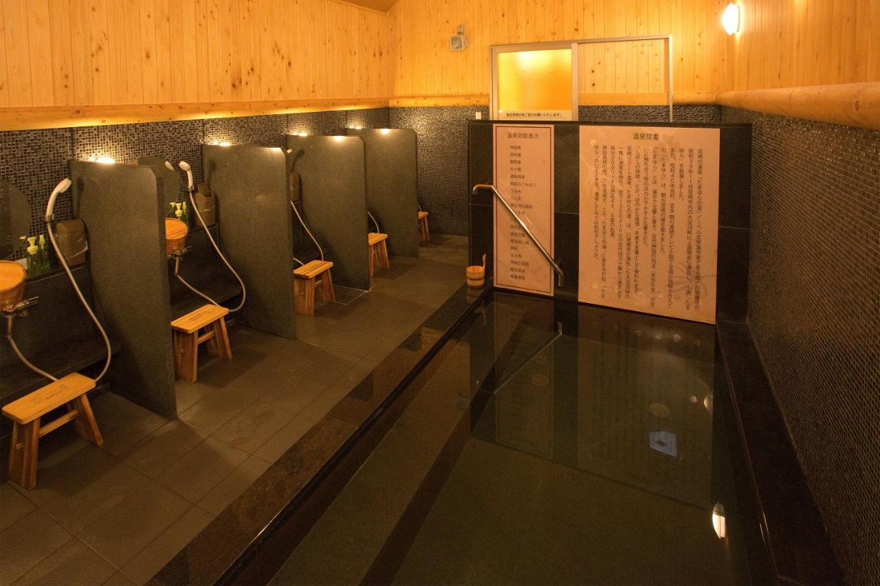 Super Hotel Miyazaki Natural Hot Springs Esterno foto